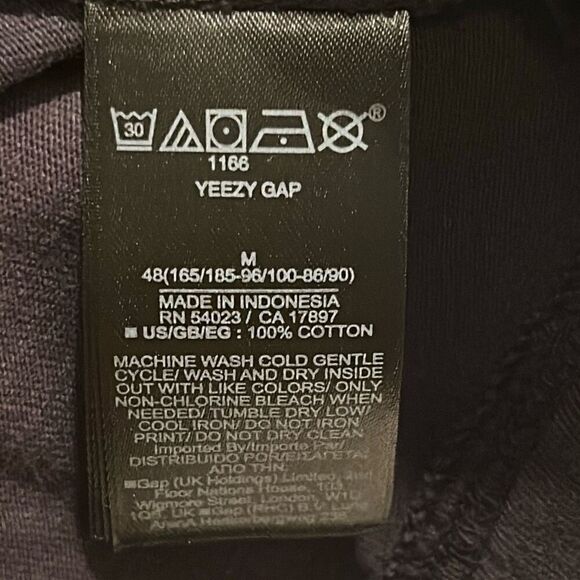 Yeezy Gap Collab Tee Shirt Black Mock Neck Mens Size M Oversized Streetwear New - Picture 8 of 11